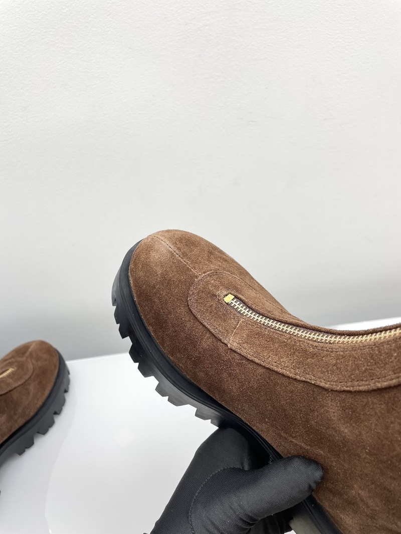 Pra*a boots